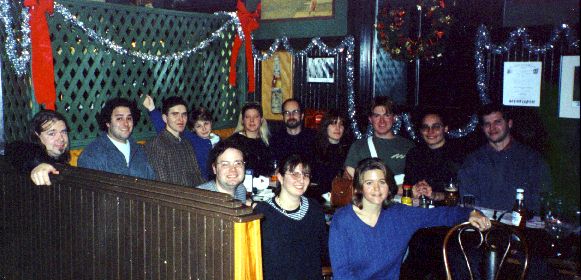 everyone.jpg (49240 bytes)